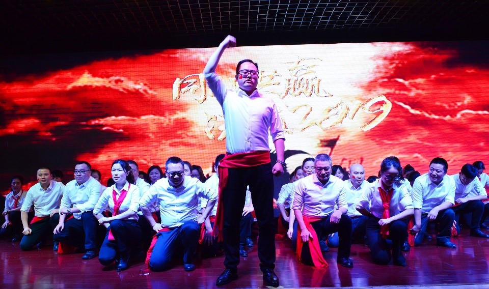 190943075718.jpg 190943075718.jpg