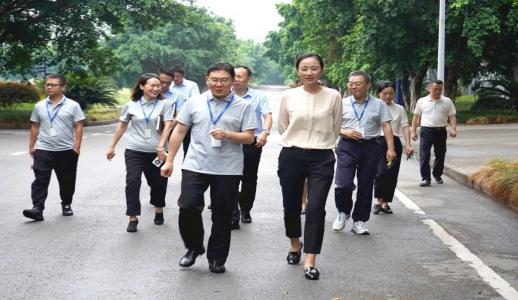 Z6��������Ȧ���й����ٷ���վ