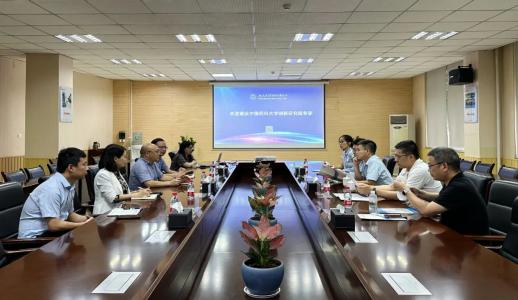 Z6��������Ȧ���й����ٷ���վ