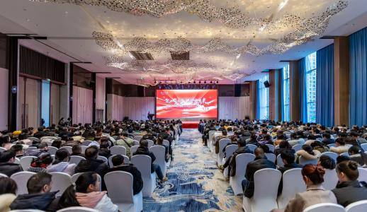 Z6��������Ȧ���й����ٷ���վ